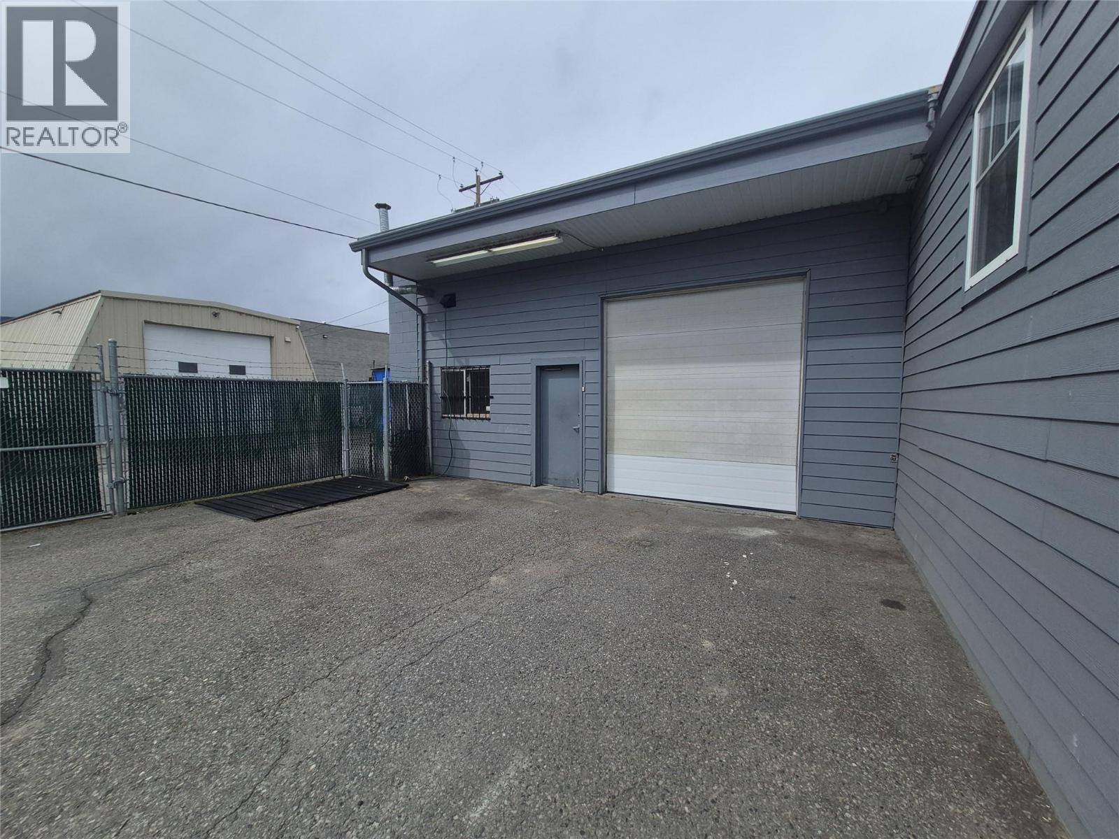 571 Gaston Avenue Unit# Unit B and C