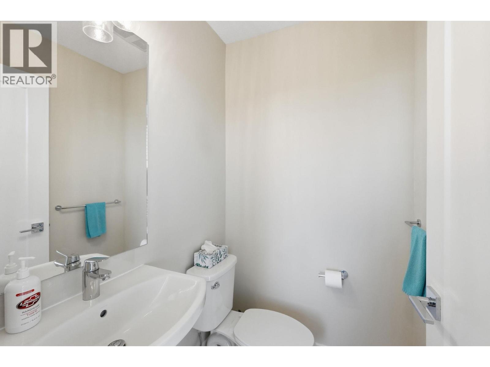 4025 Gellatly Road S Unit# 140