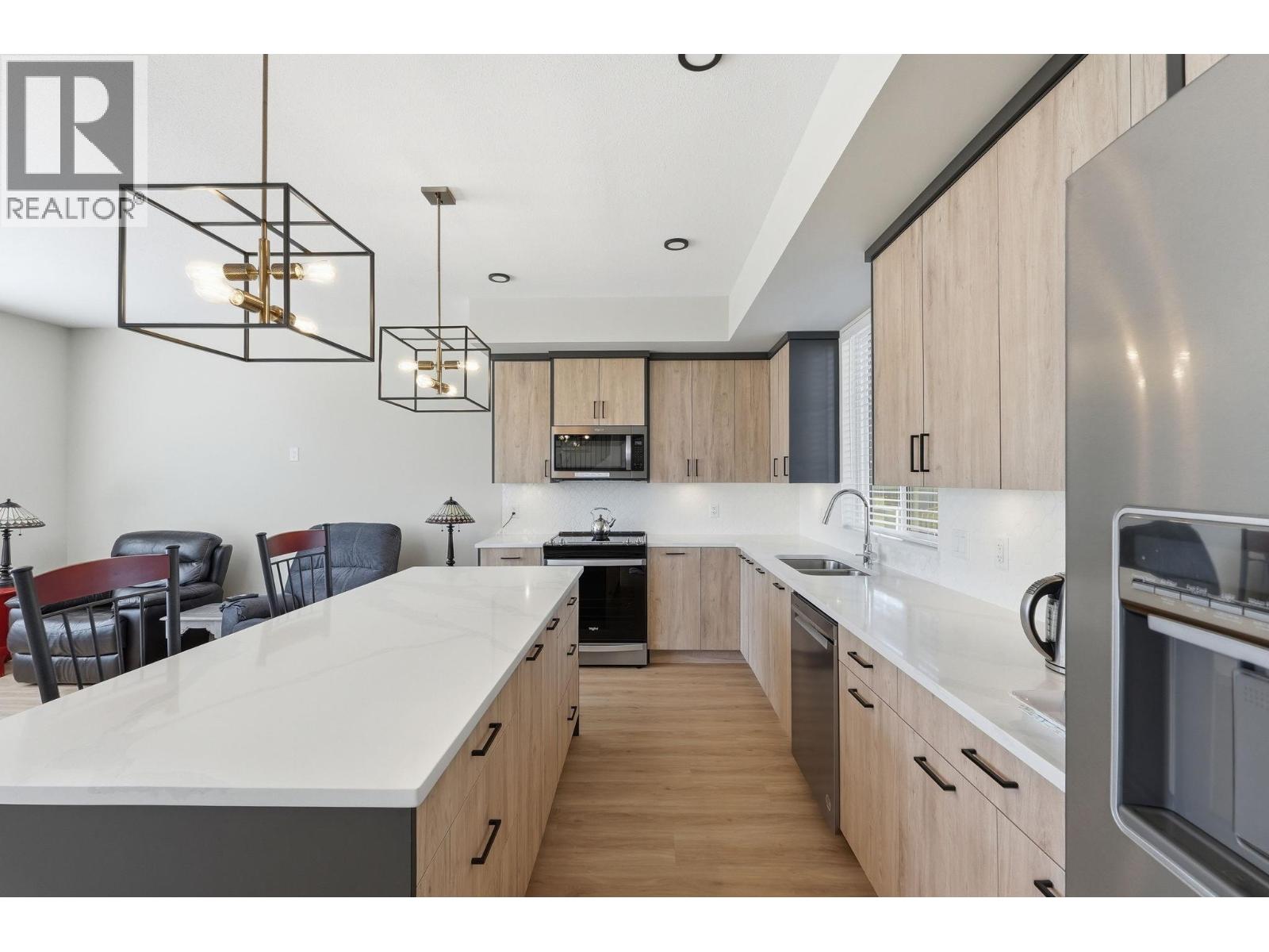 4025 Gellatly Road S Unit# 140