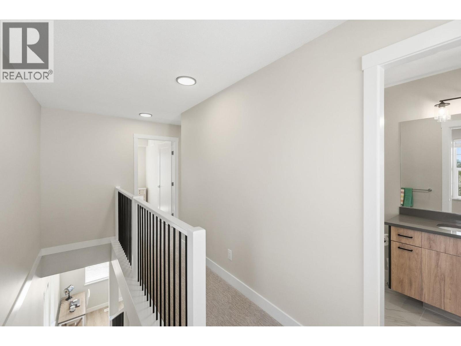 4025 Gellatly Road S Unit# 140