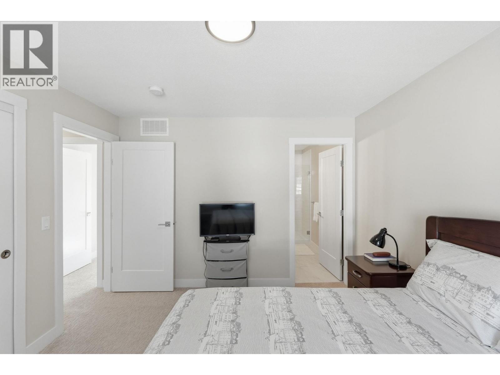 4025 Gellatly Road S Unit# 140