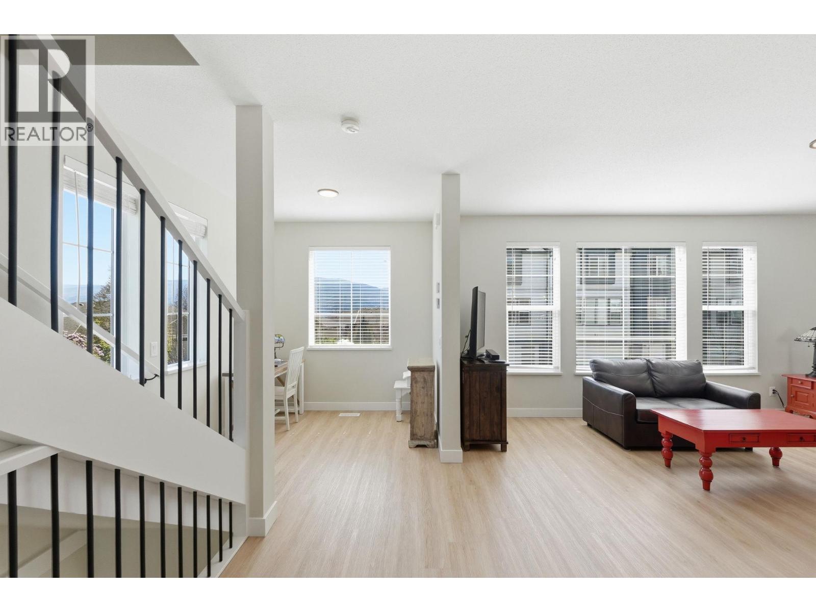 4025 Gellatly Road S Unit# 140