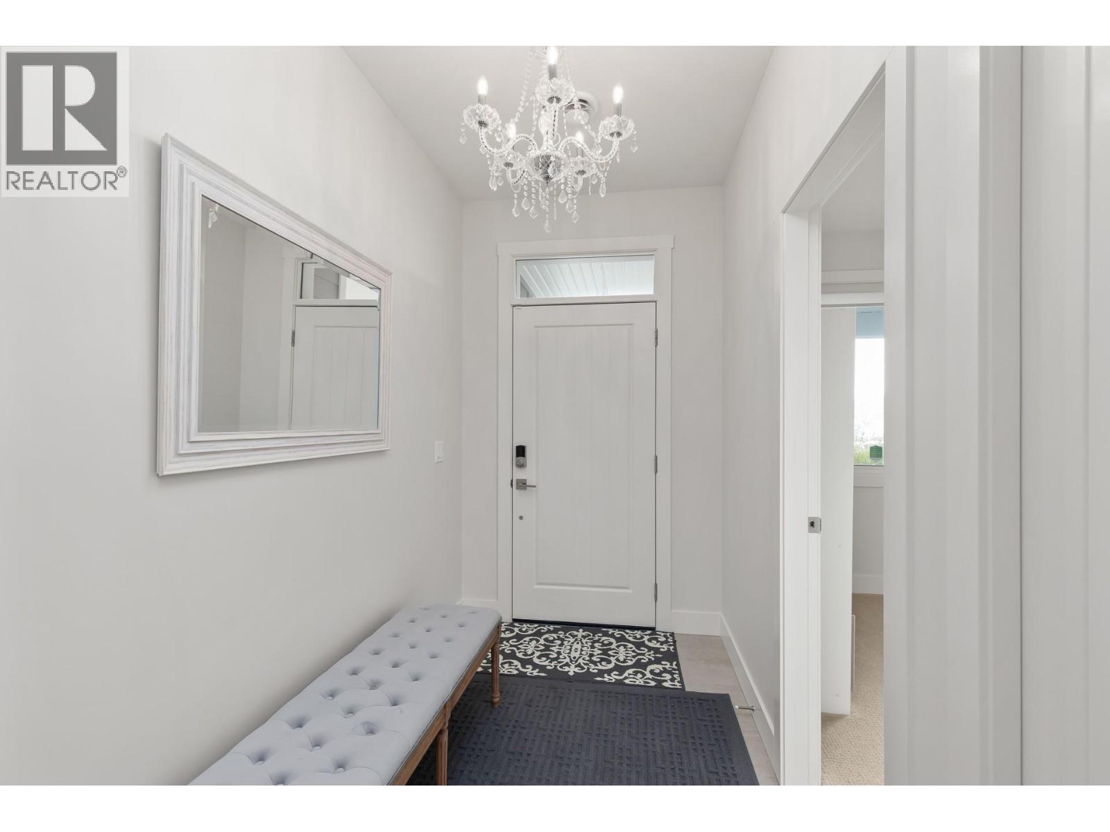 2612 Paramount Drive