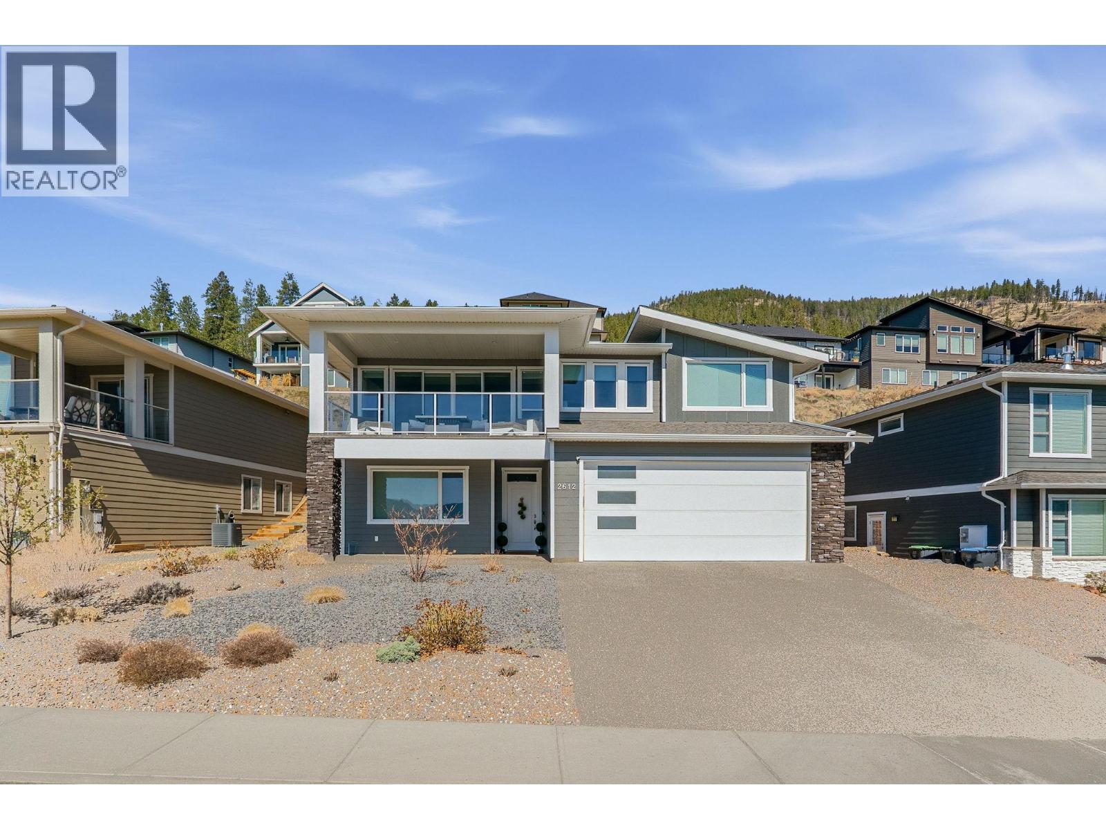 2612 Paramount Drive