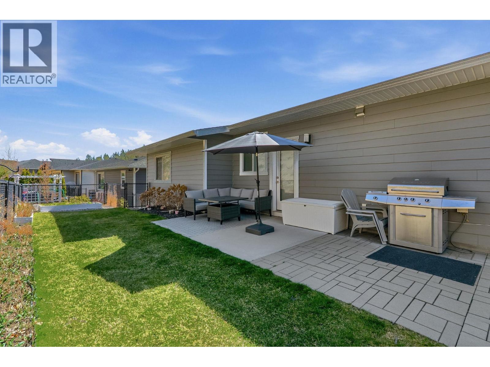 2612 Paramount Drive