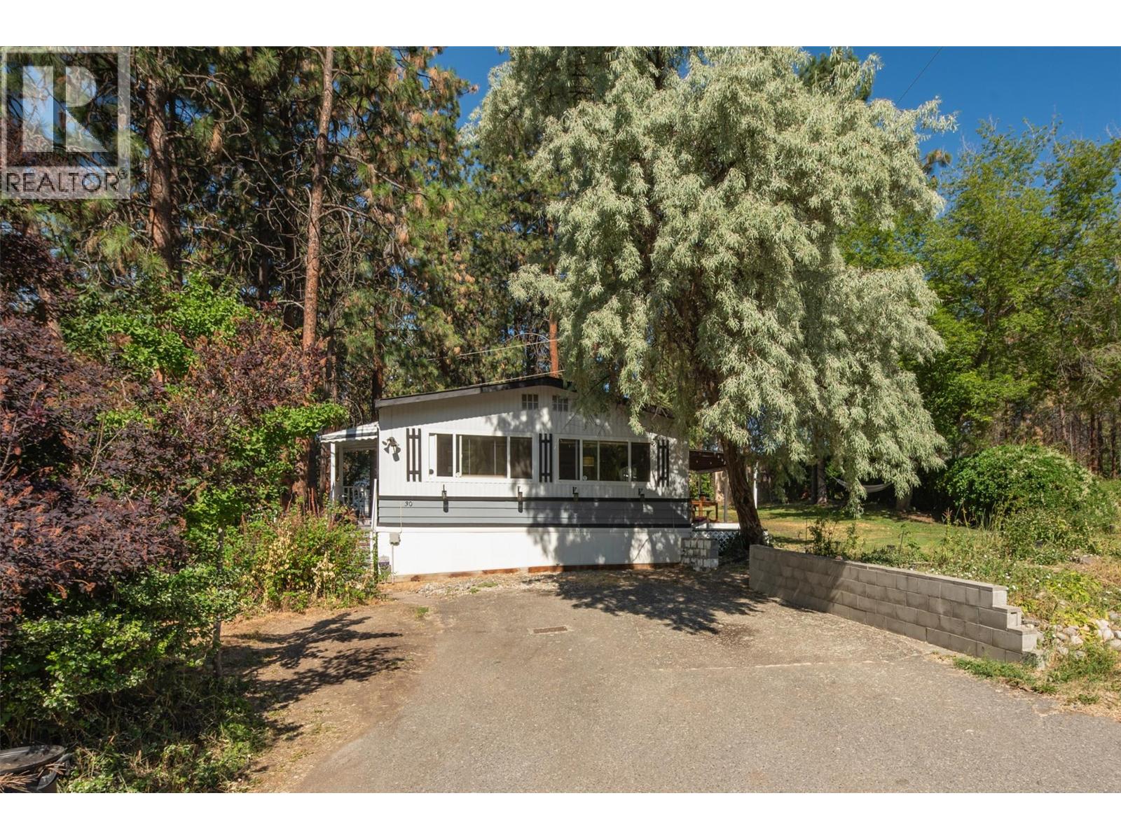 1860 Boucherie Road Unit# 30