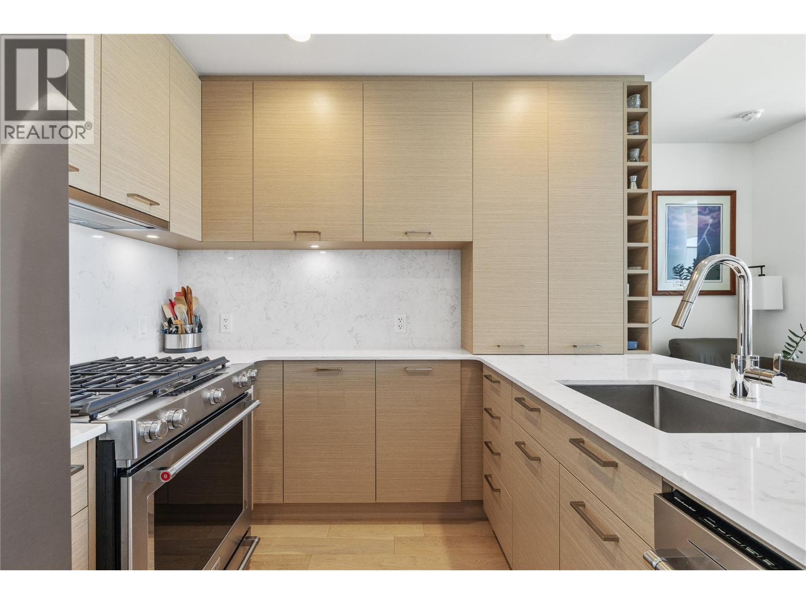 1181 Sunset Drive Unit# 1907