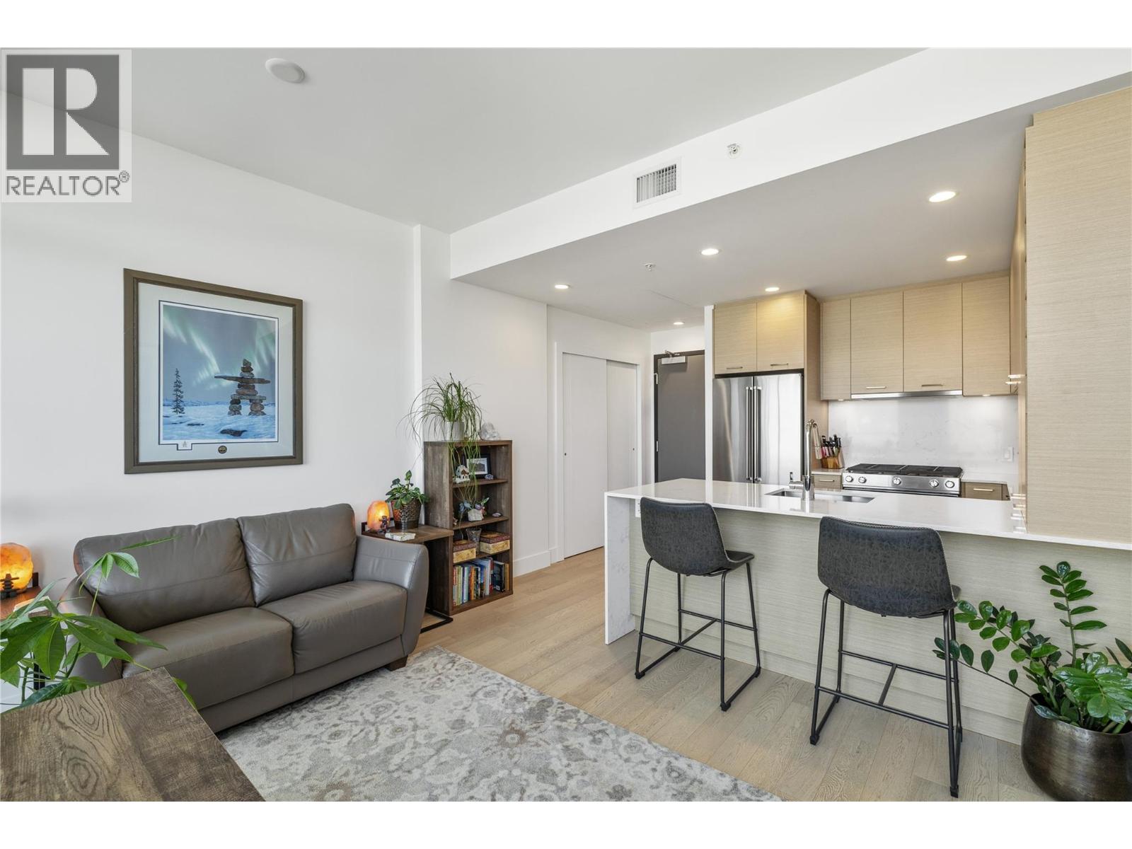 1181 Sunset Drive Unit# 1907
