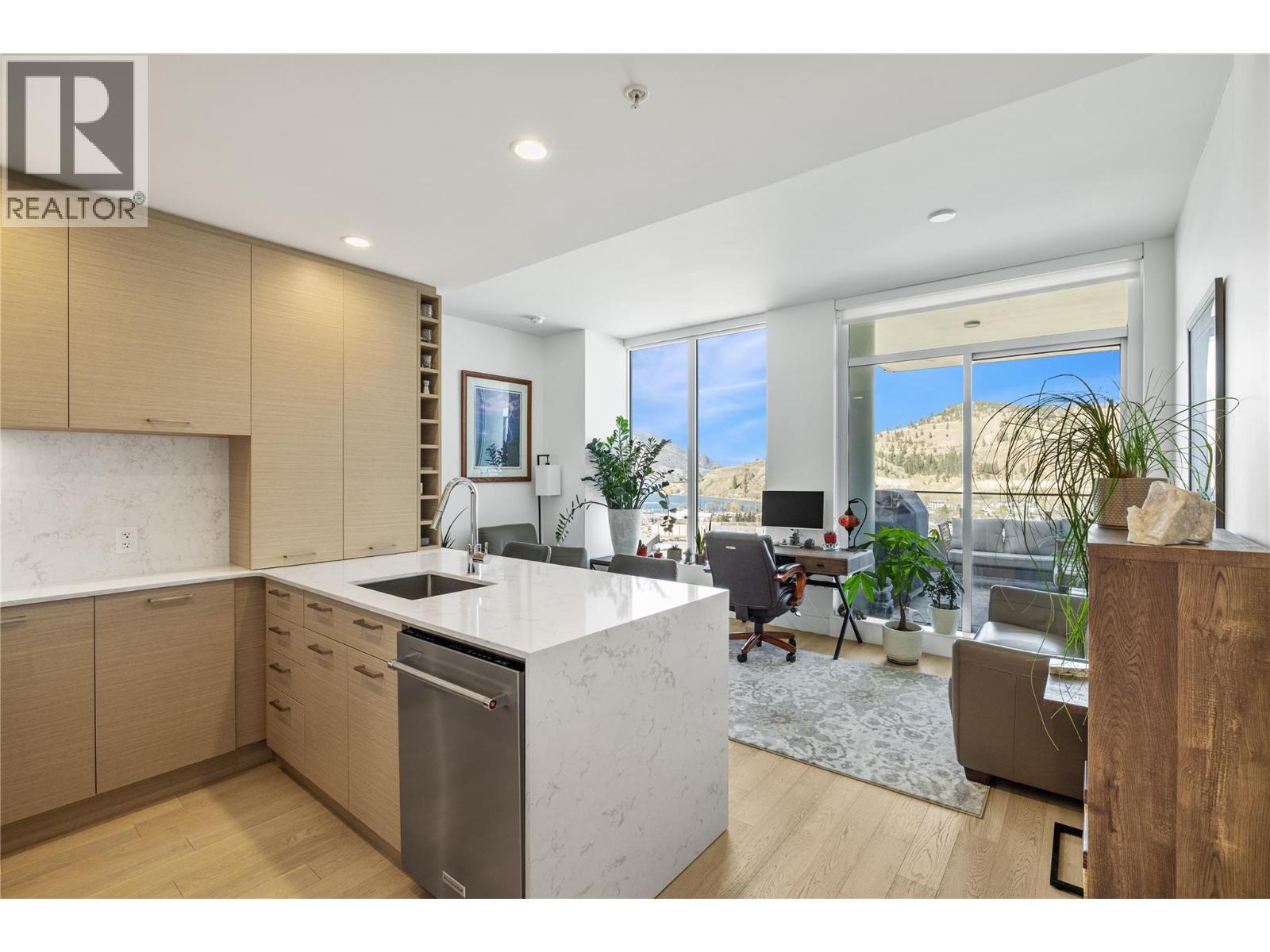 1181 Sunset Drive Unit# 1907