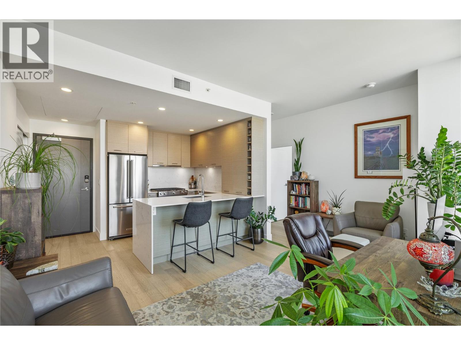 1181 Sunset Drive Unit# 1907