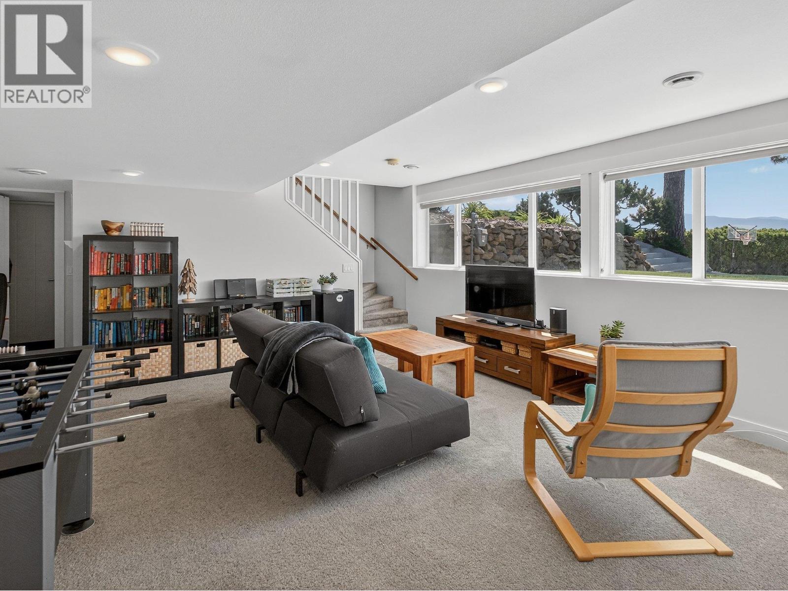 2715 Boucherie Road