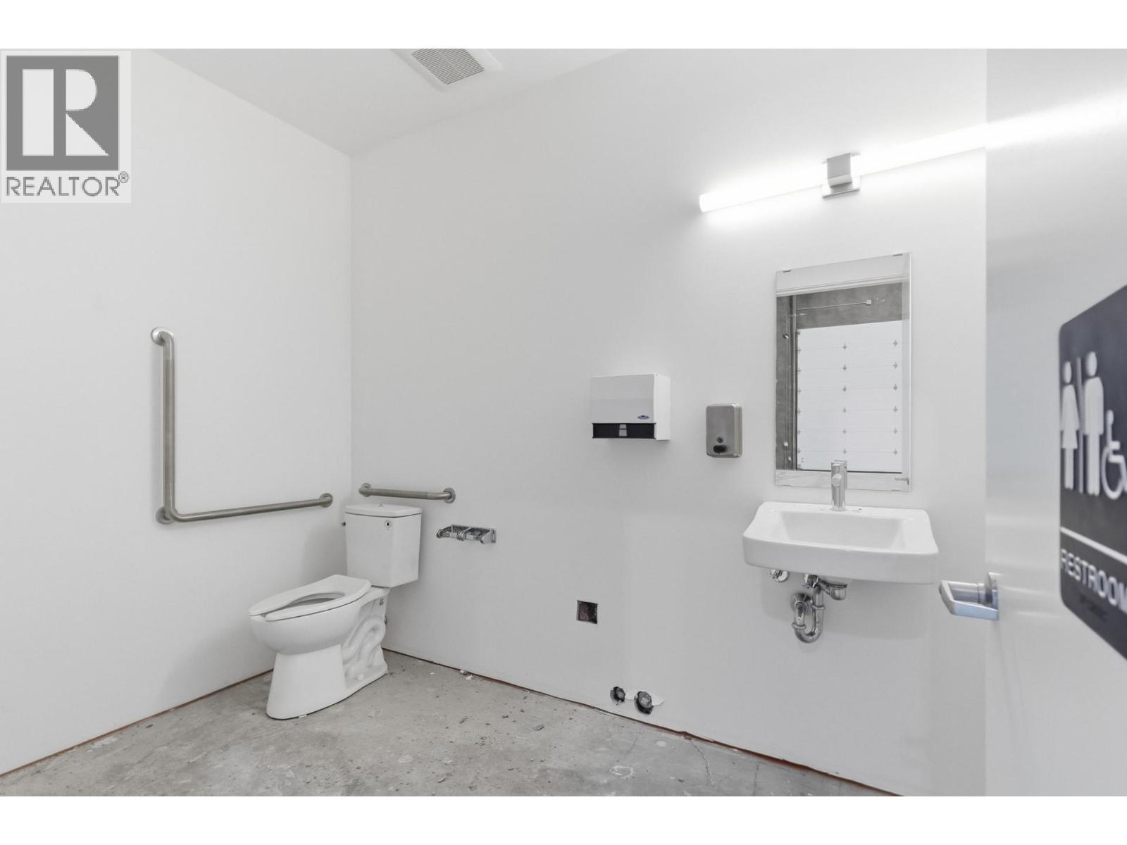2640 Kyle Road Unit# 101/102