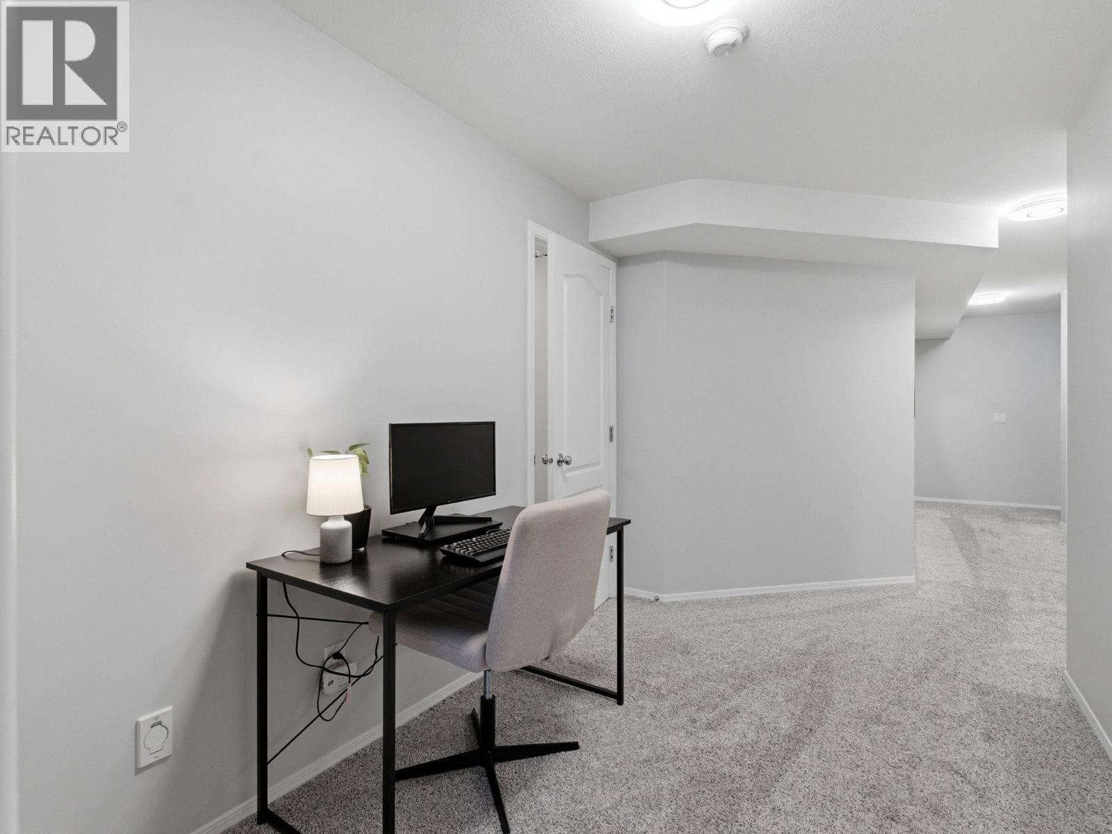 2100 Boucherie Road Unit# 8