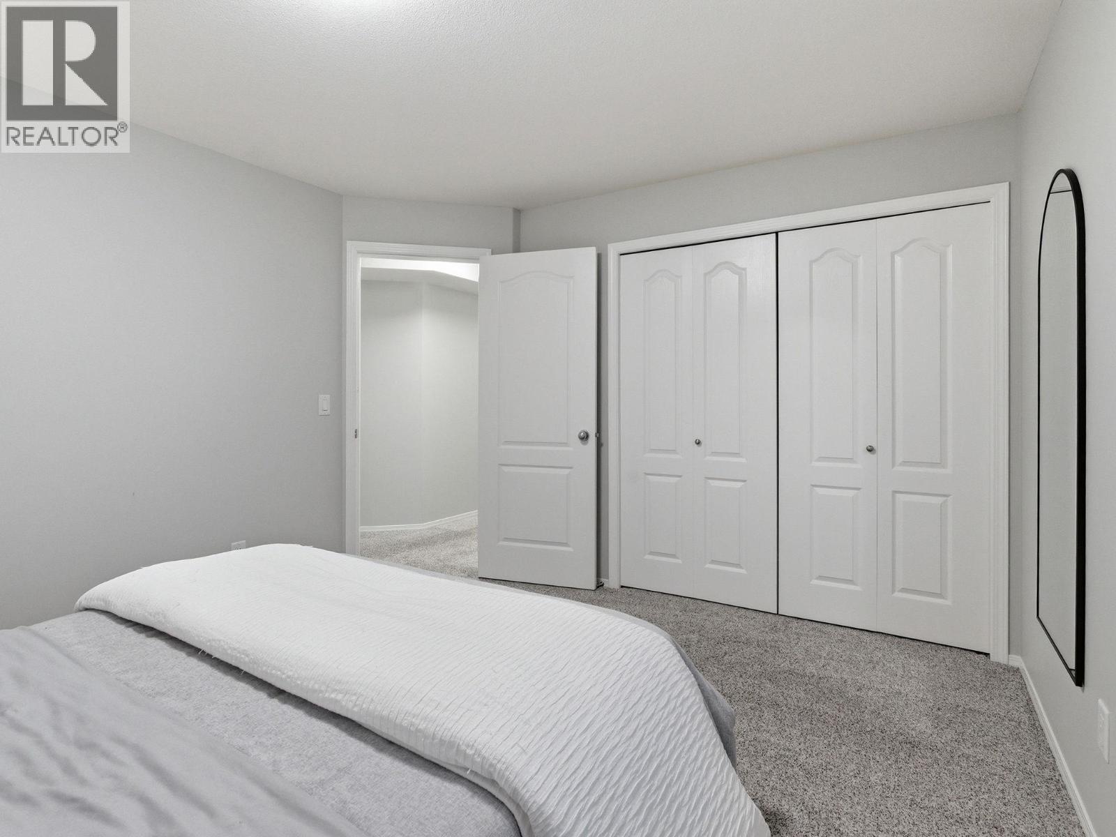 2100 Boucherie Road Unit# 8