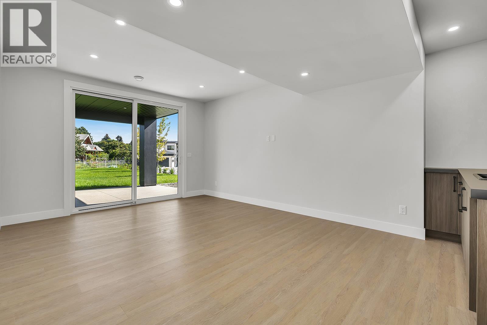 1054 Oak Barrel Place