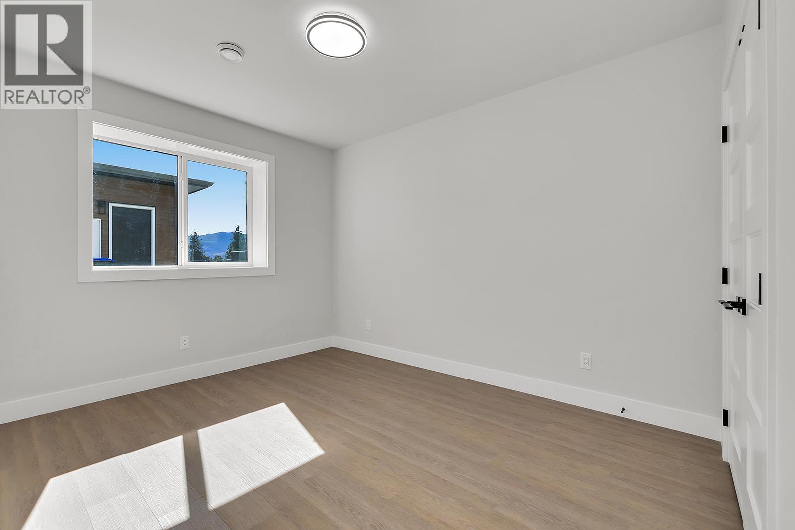 1054 Oak Barrel Place