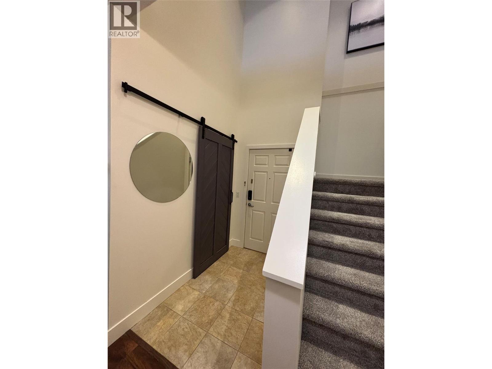 2120 Shannon Ridge Drive Unit# 304