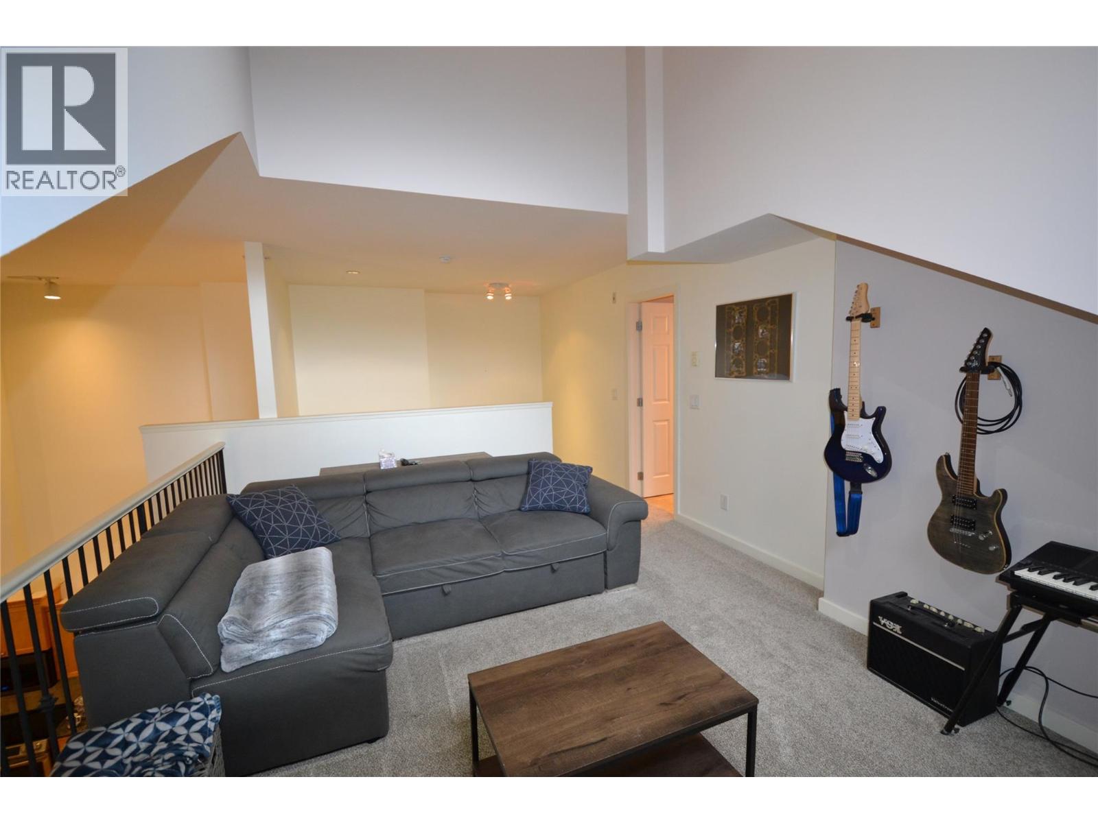 2120 Shannon Ridge Drive Unit# 304