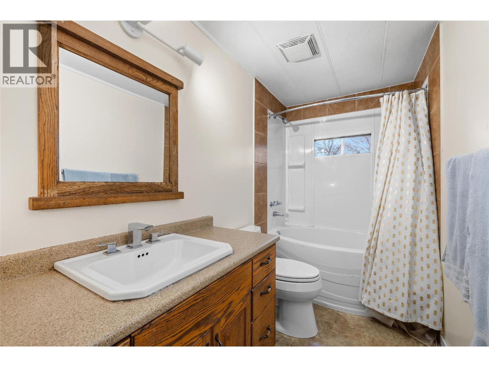 2065 Boucherie Road Unit# 18