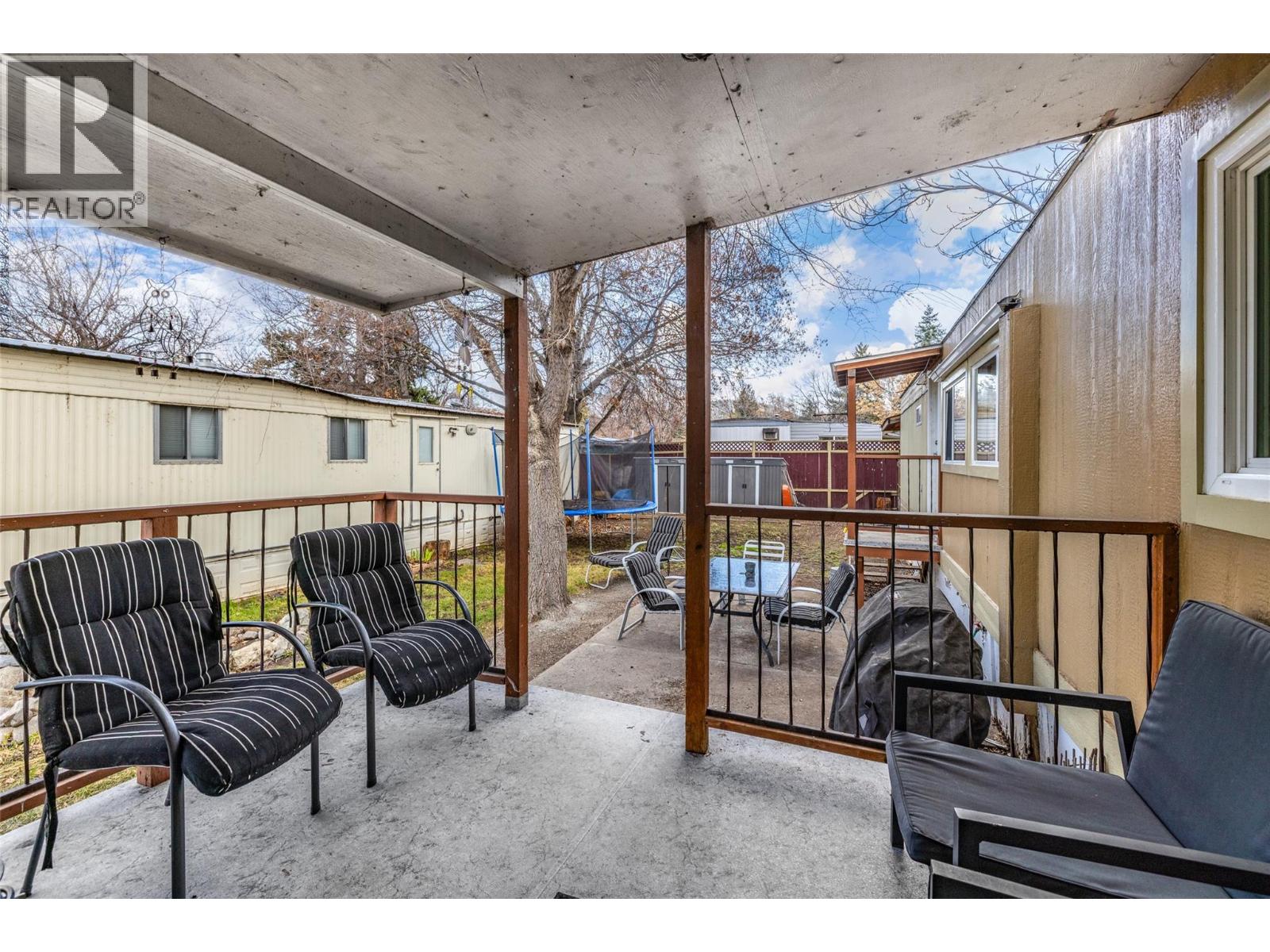 2065 Boucherie Road Unit# 18