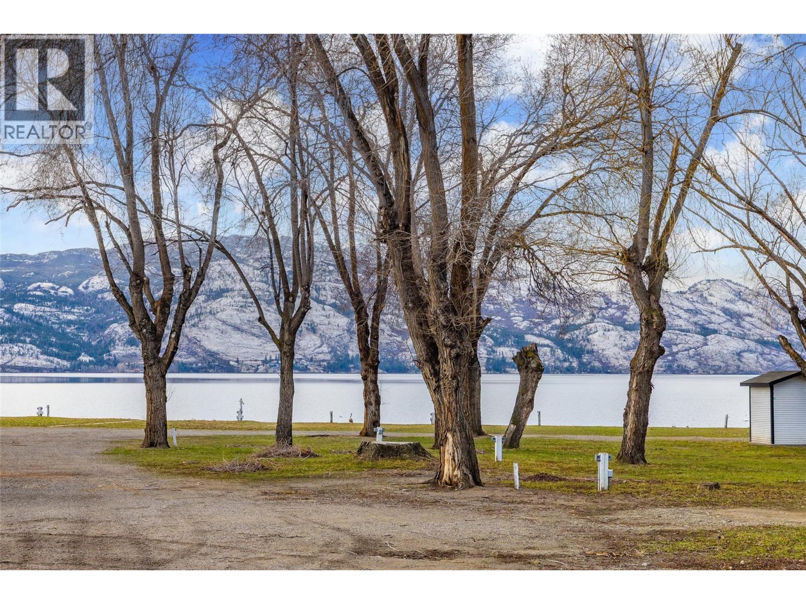 2065 Boucherie Road Unit# 18