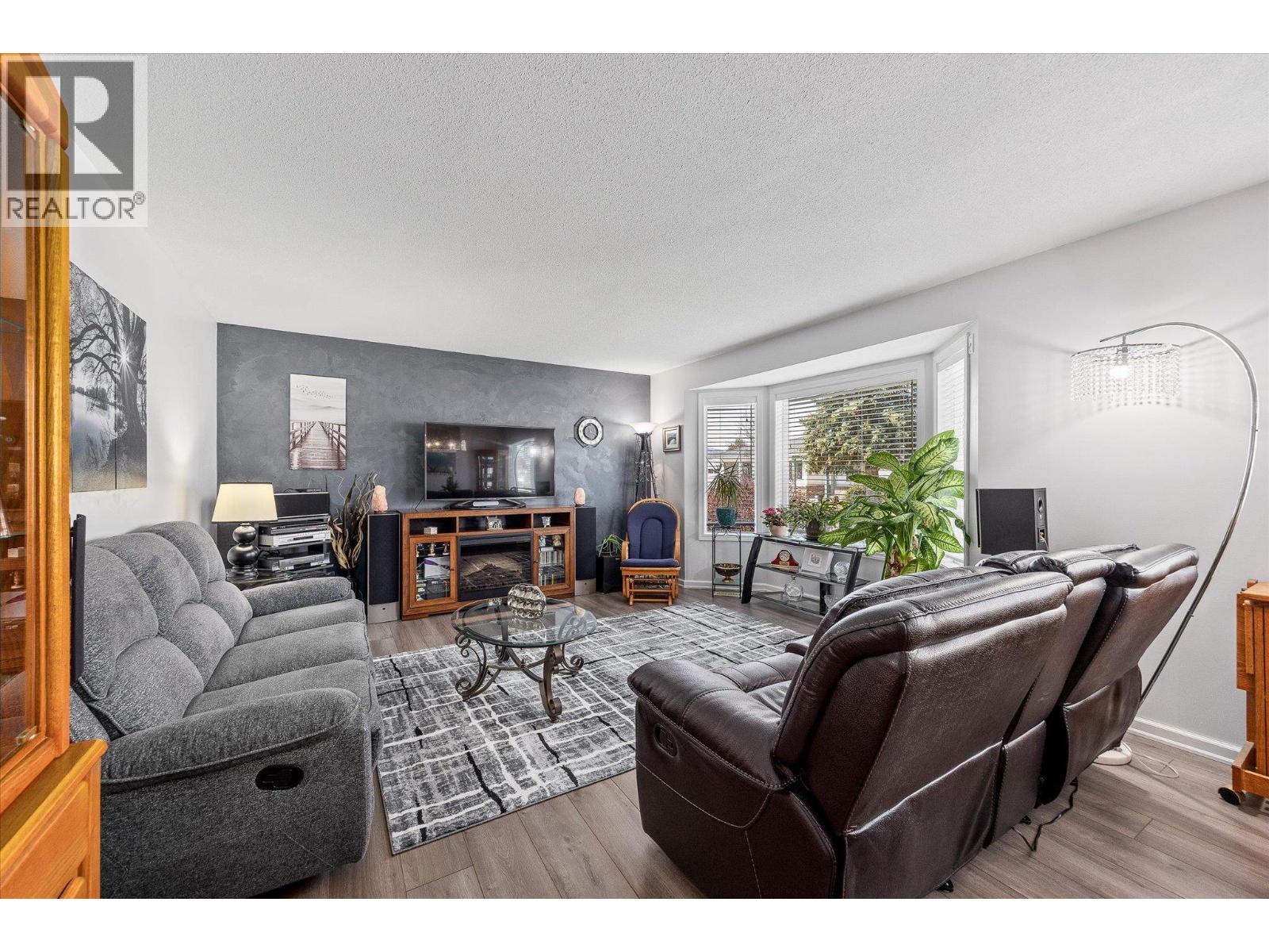 1255 Raymer Avenue Unit# 493