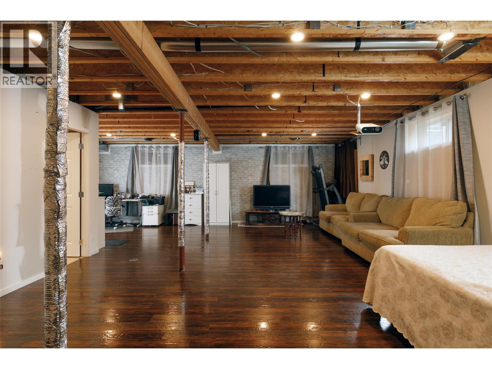 2611 Guidi Road