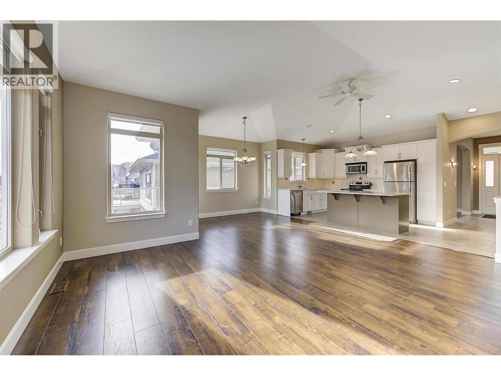 4035 Gellatly Road S Unit# 273