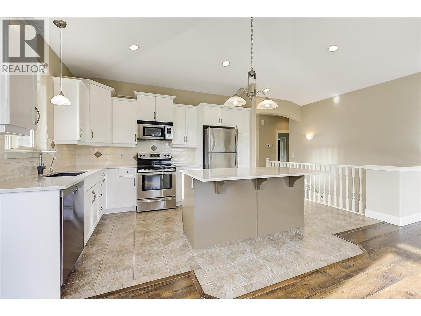 4035 Gellatly Road S Unit# 273