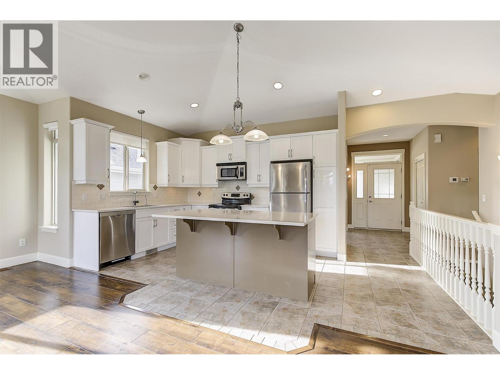 4035 Gellatly Road S Unit# 273