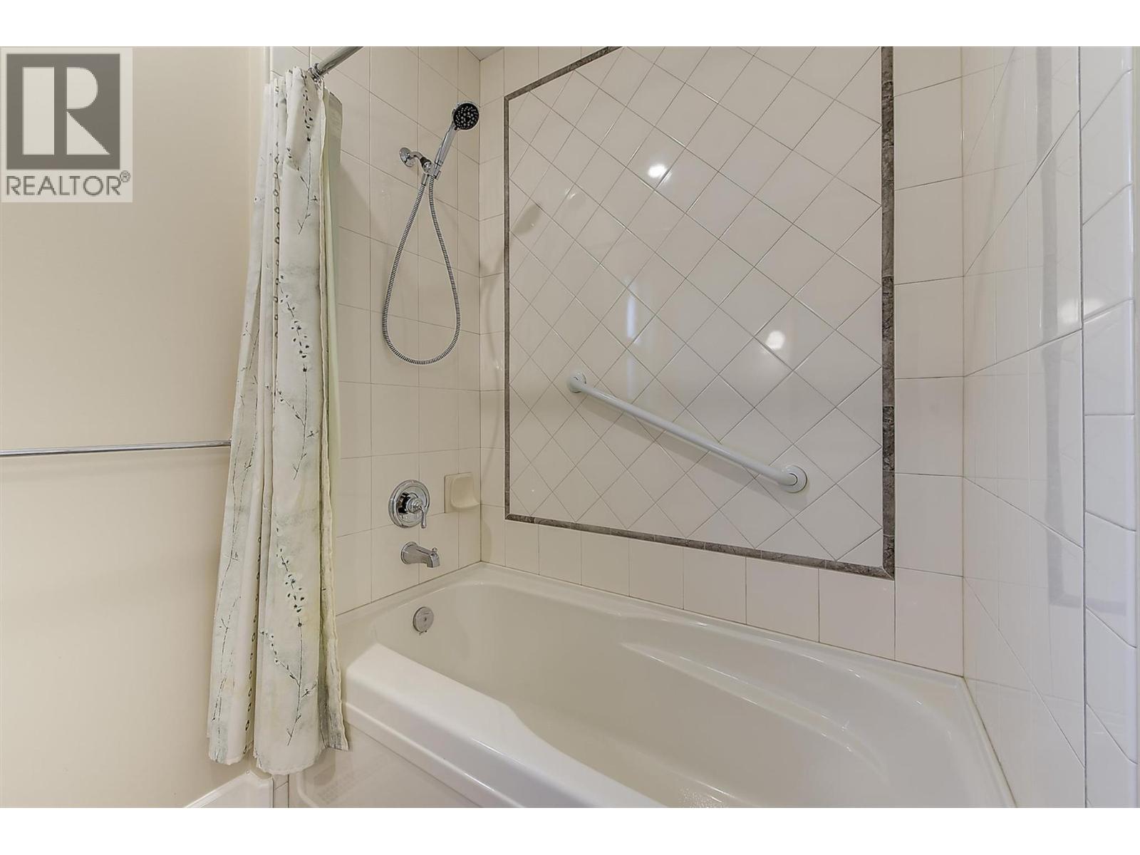 4035 Gellatly Road S Unit# 273