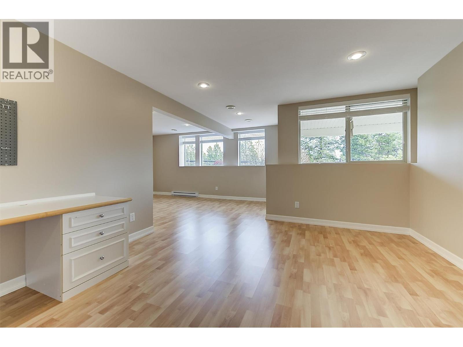 4035 Gellatly Road S Unit# 273