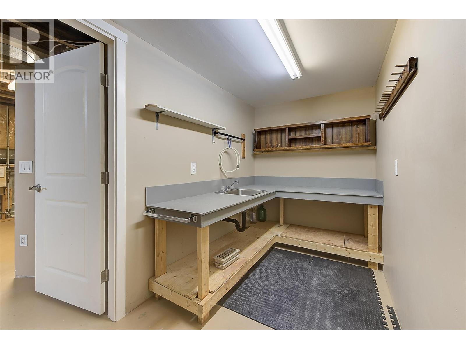 4035 Gellatly Road S Unit# 273