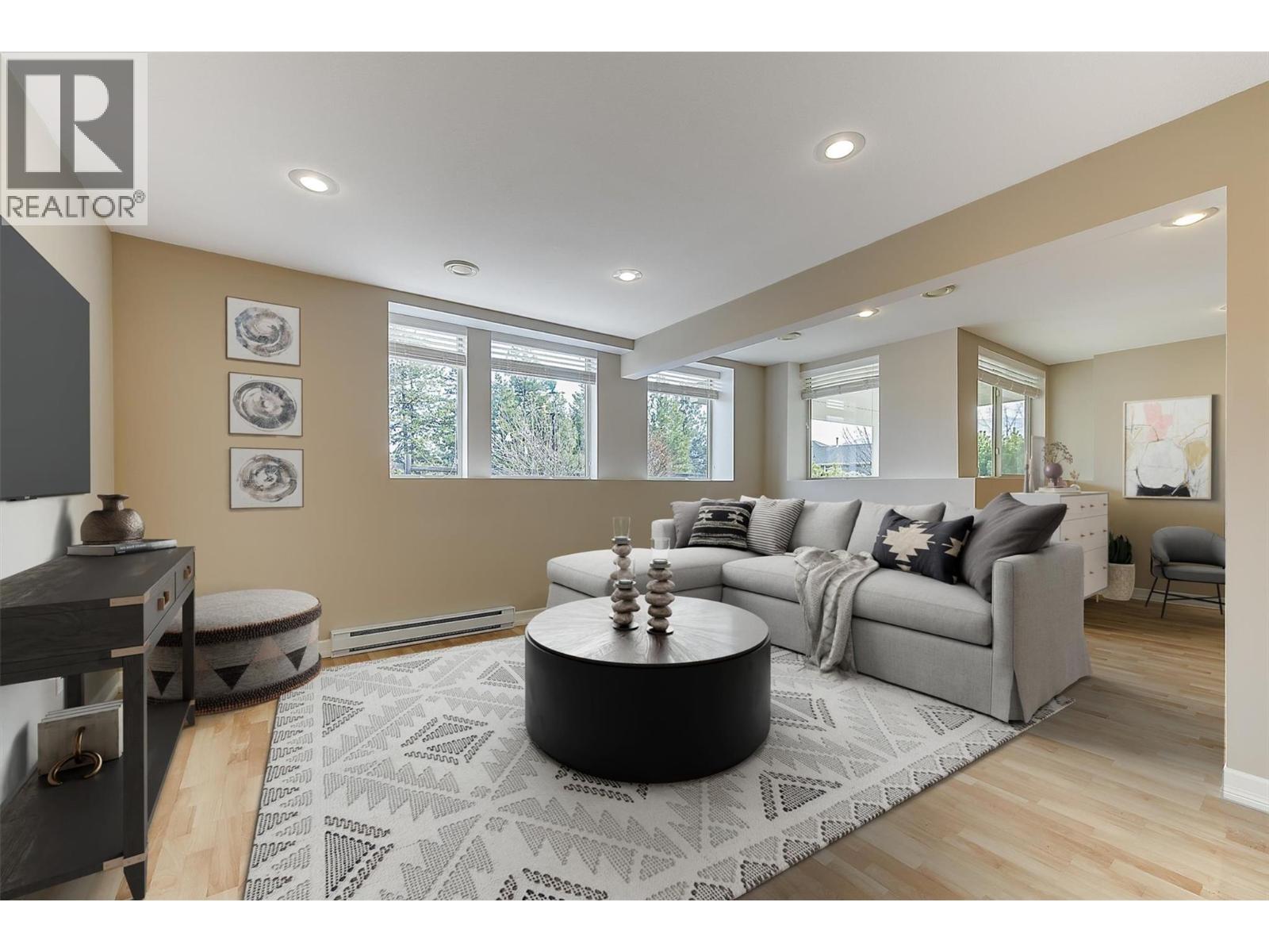 4035 Gellatly Road S Unit# 273