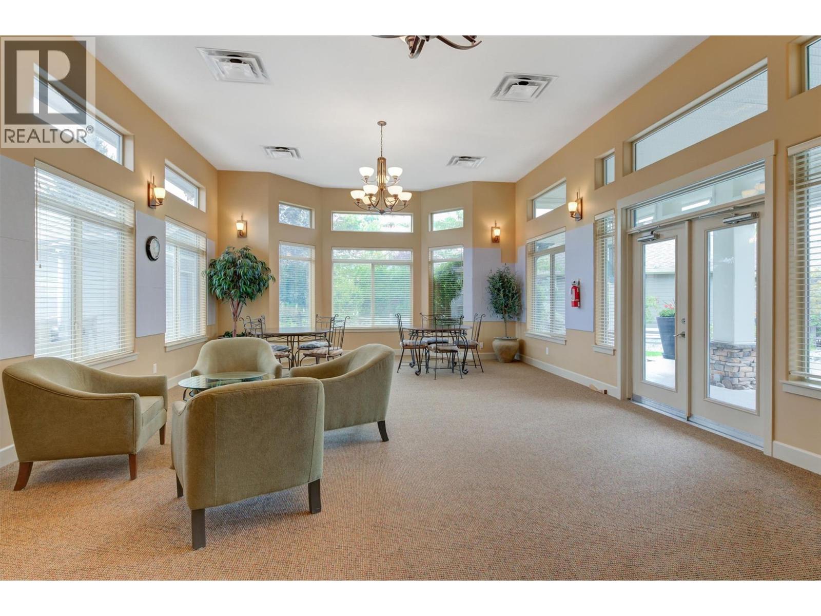 4035 Gellatly Road S Unit# 273