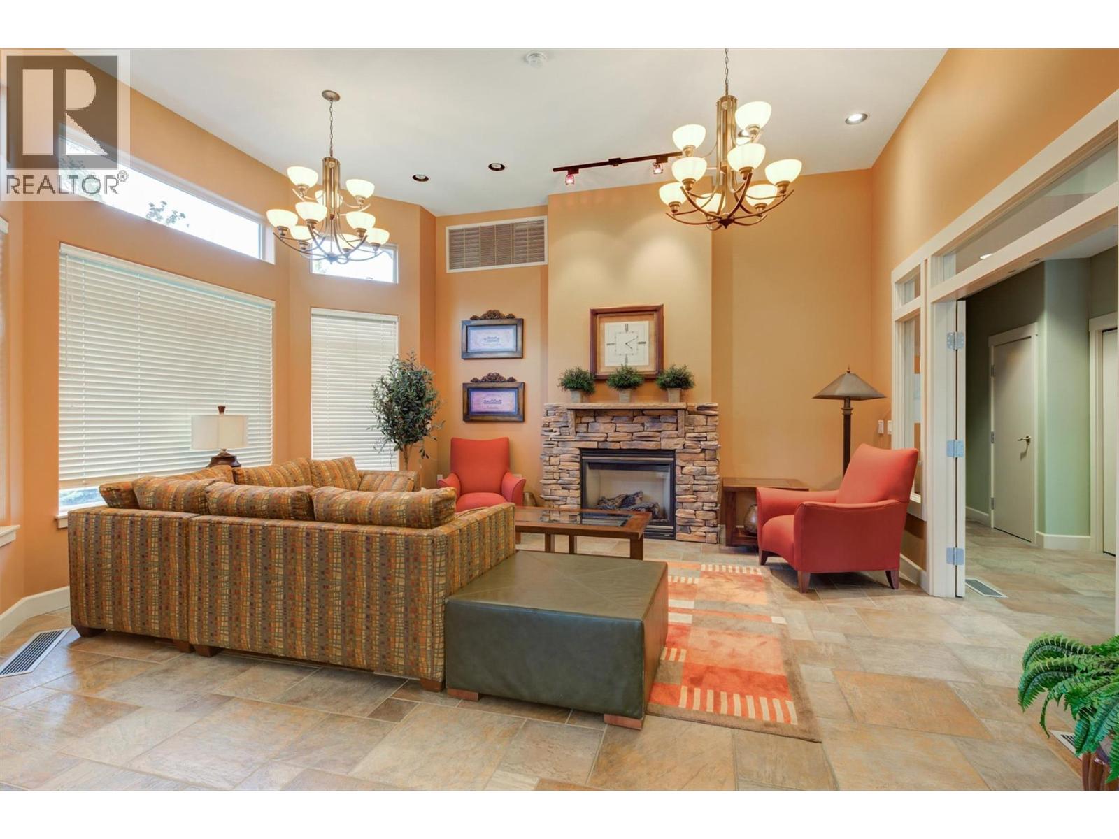 4035 Gellatly Road S Unit# 273