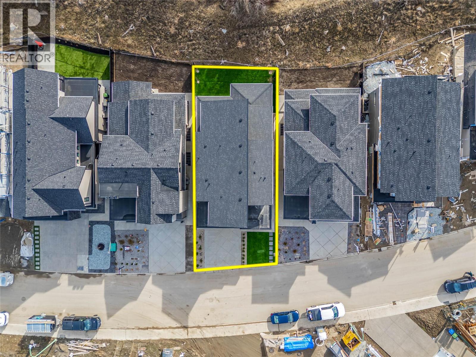 1008 Bull Crescent
