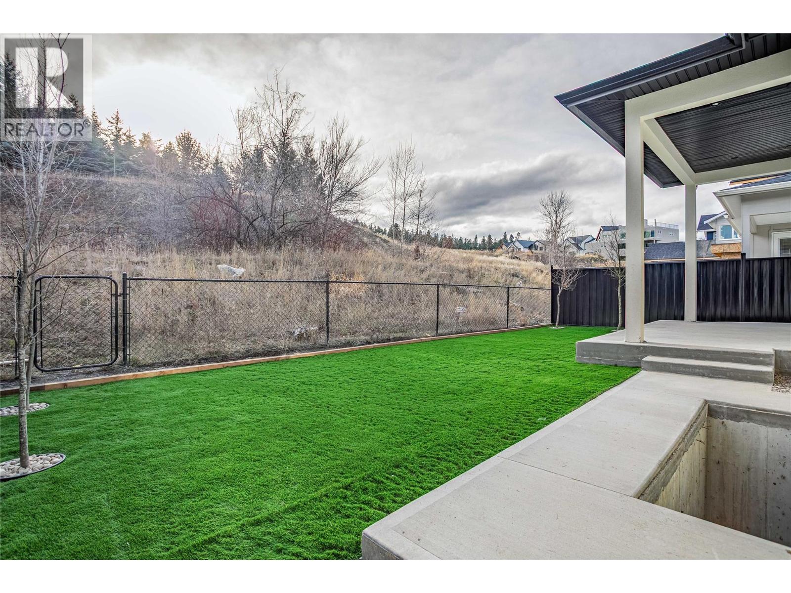 1008 Bull Crescent