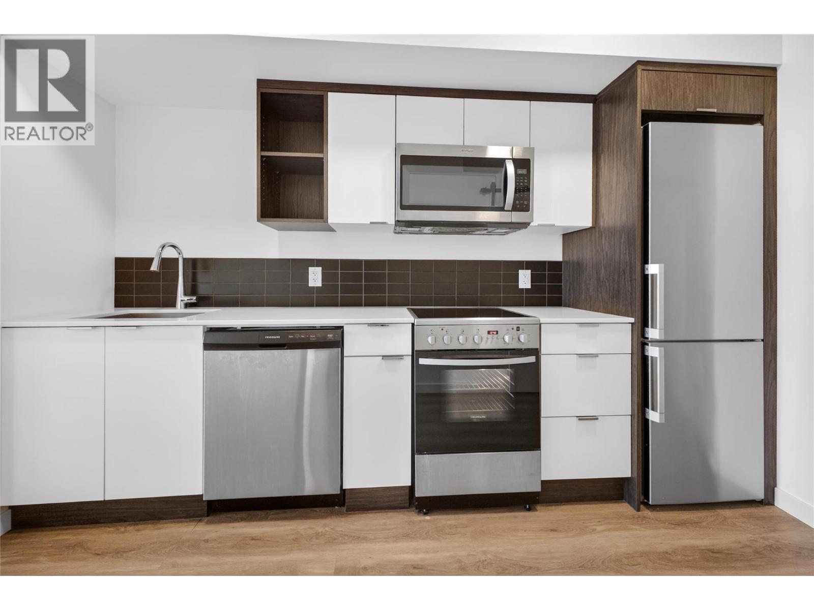 615 Rutland Road N Unit# 101