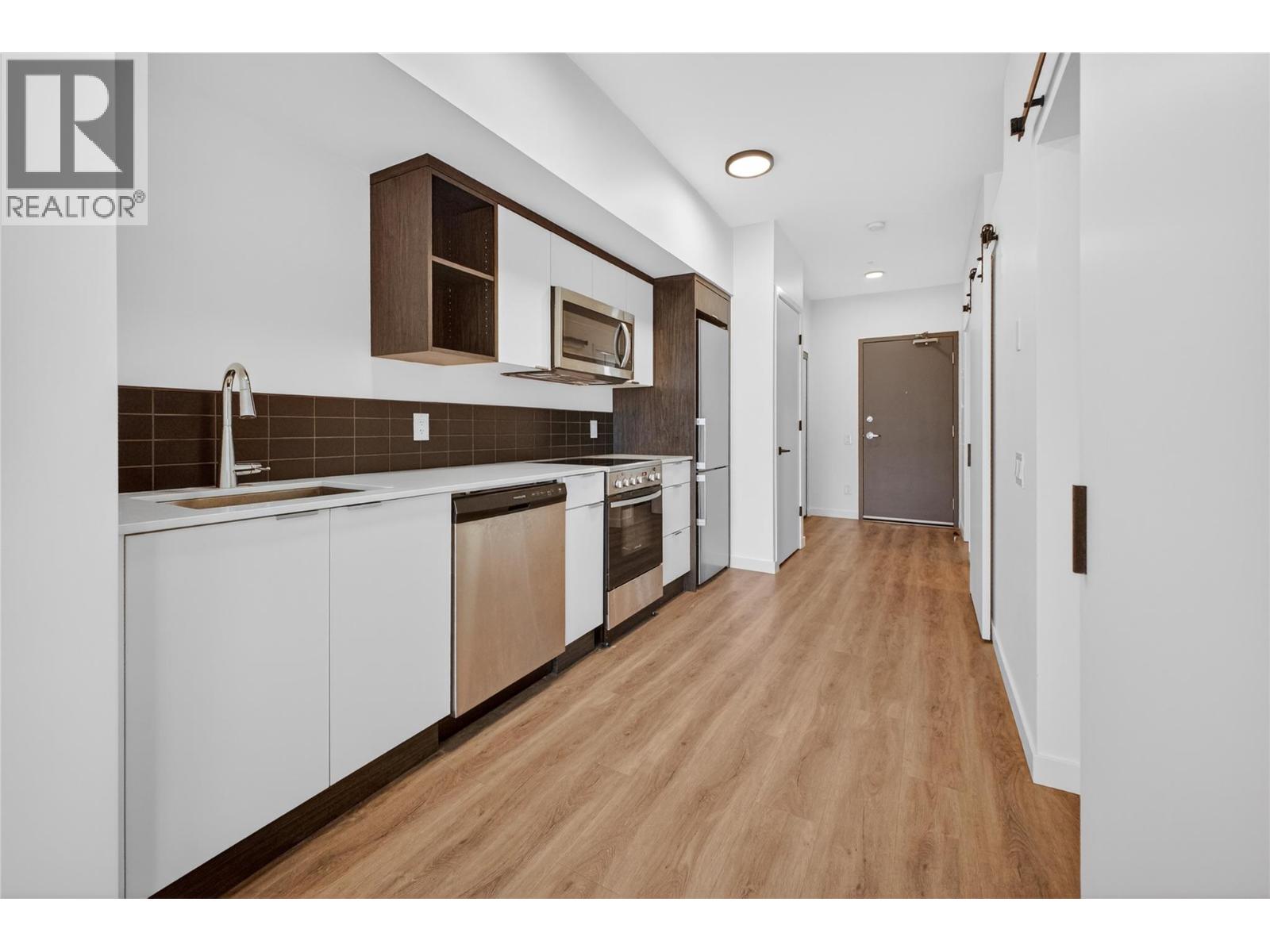 615 Rutland Road N Unit# 101