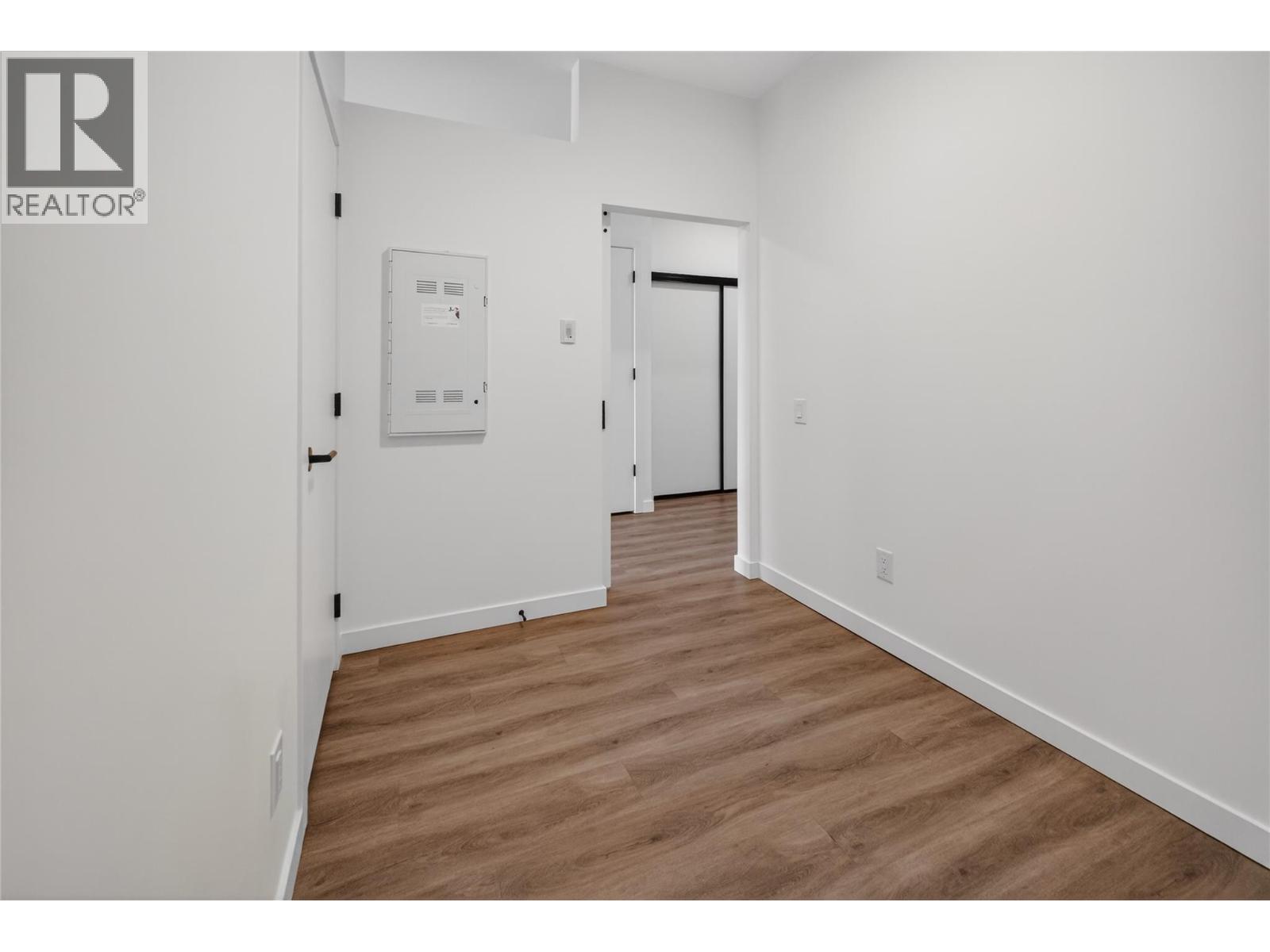 615 Rutland Road N Unit# 101