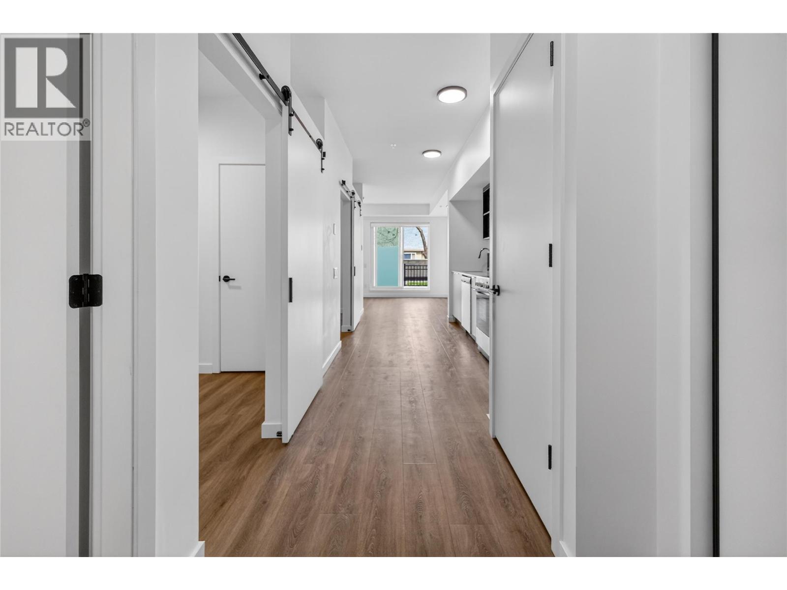 615 Rutland Road N Unit# 101