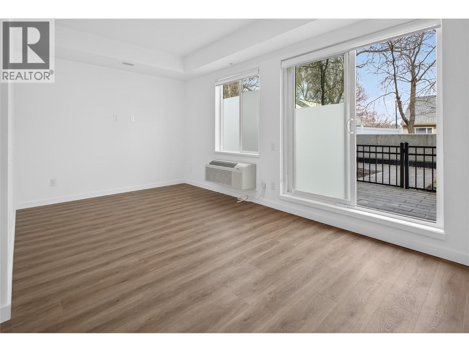 615 Rutland Road N Unit# 101