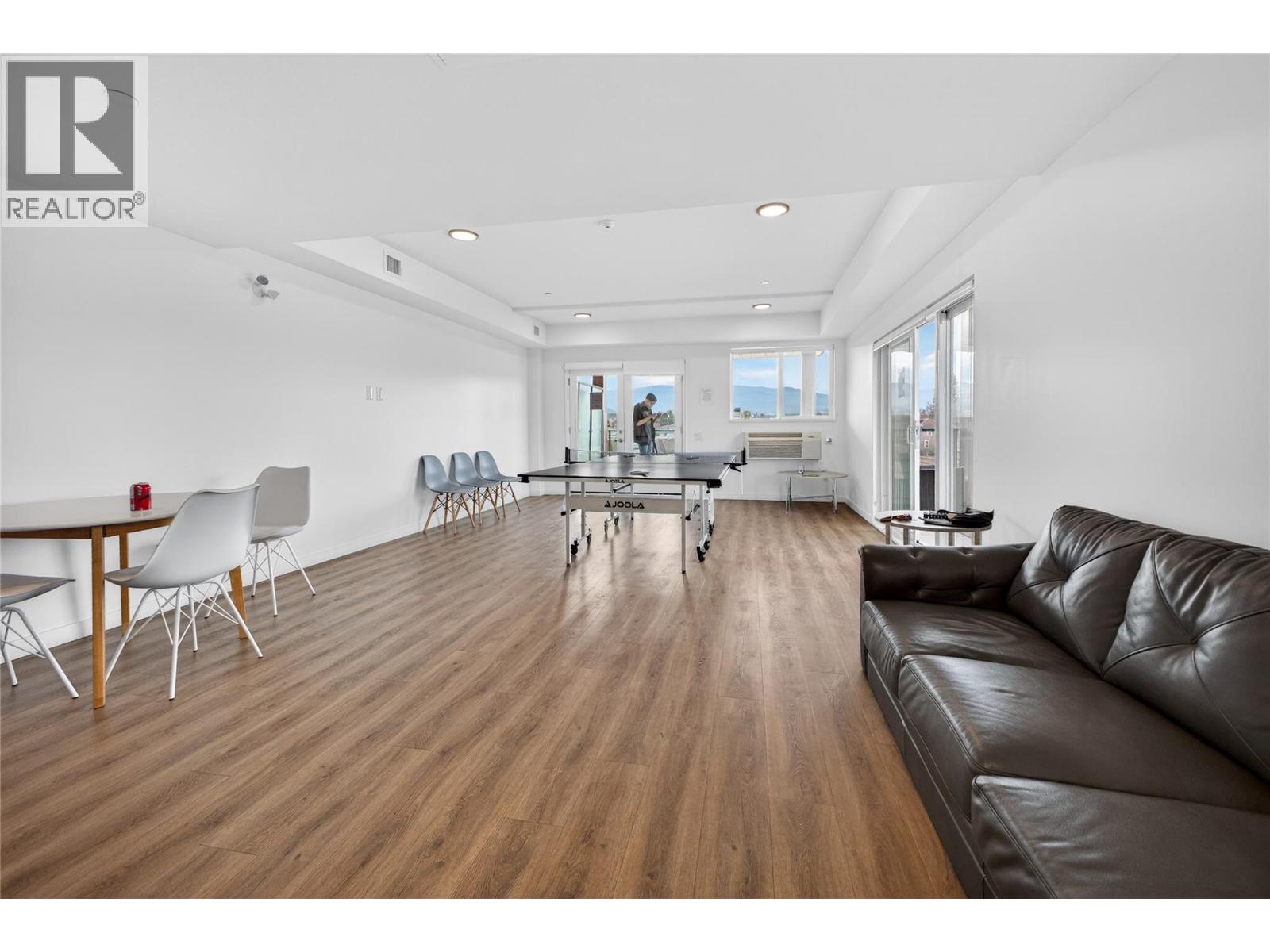 615 Rutland Road N Unit# 101