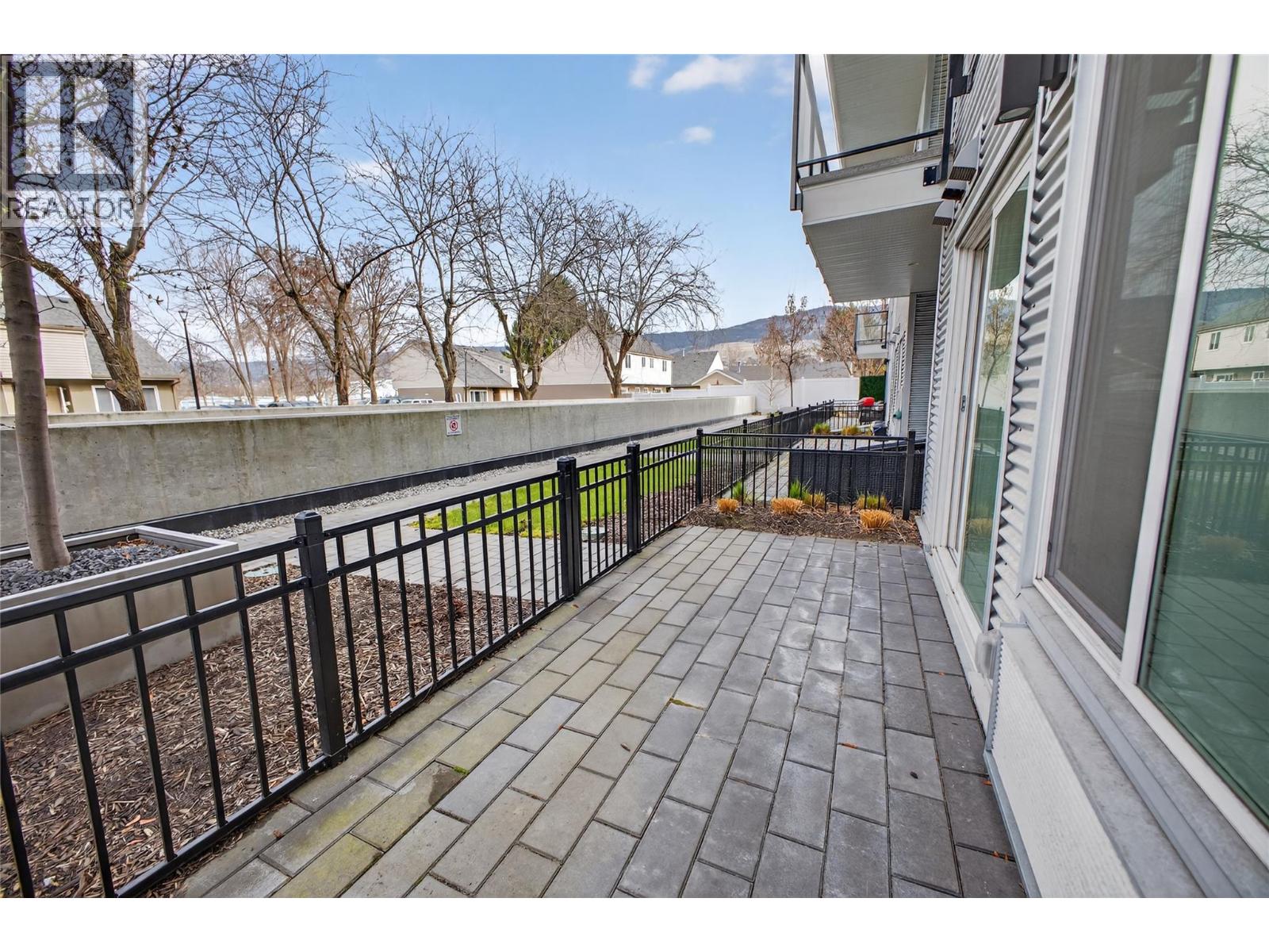 615 Rutland Road N Unit# 101
