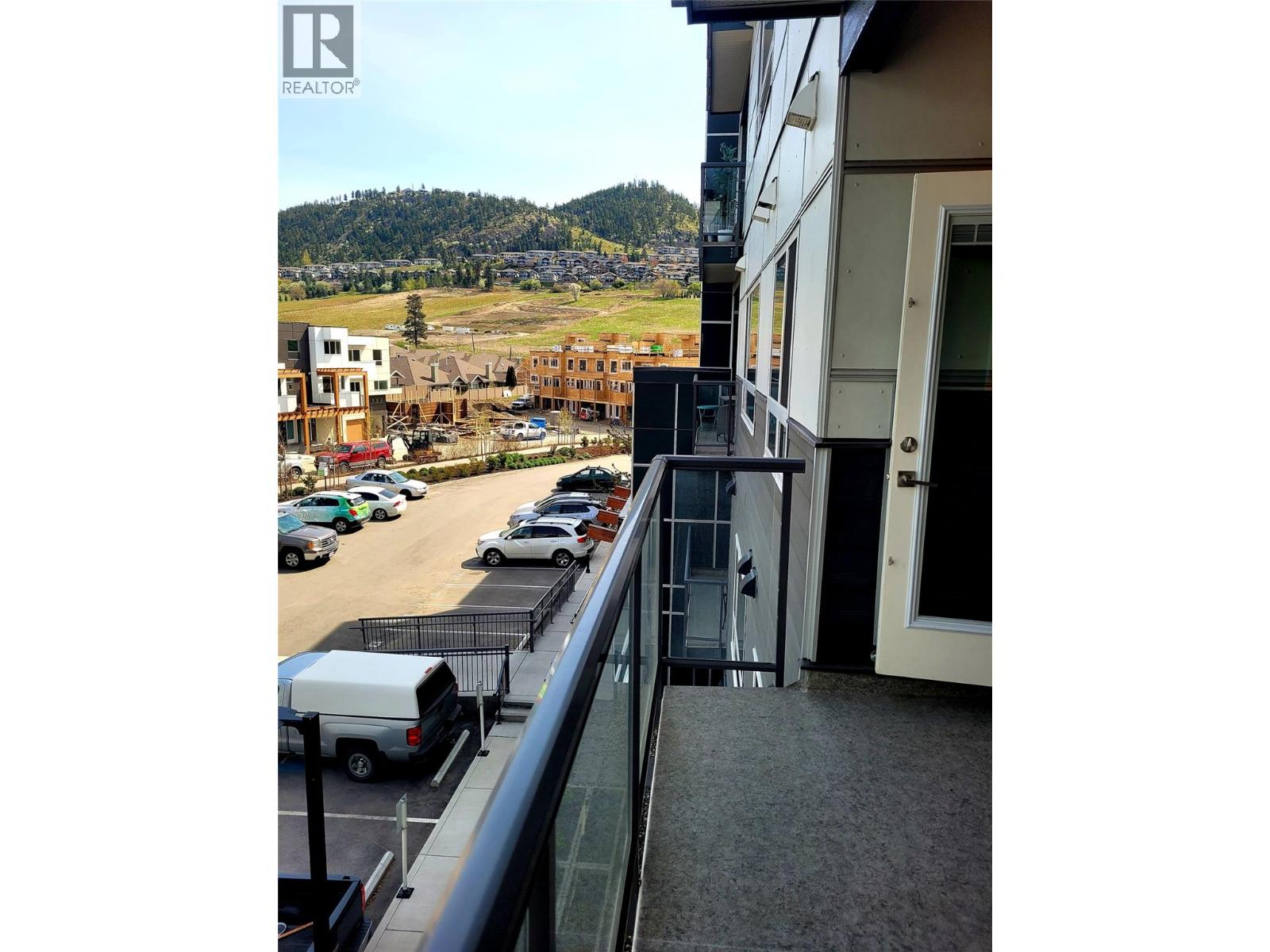 722 Valley Road Unit# 322