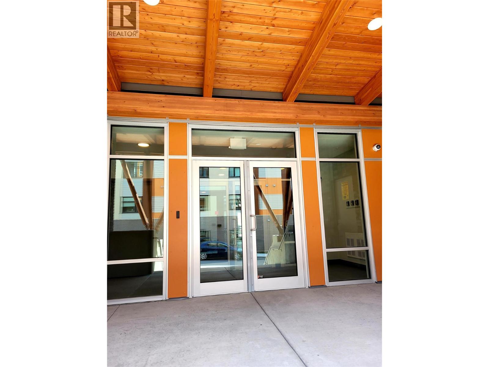 722 Valley Road Unit# 322