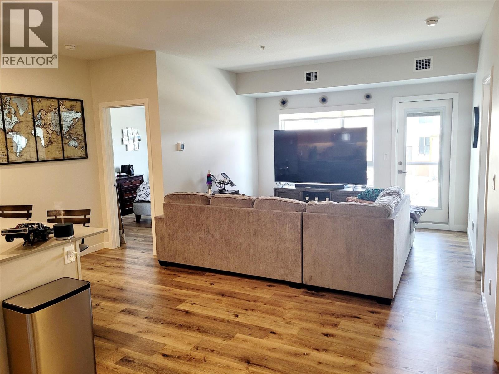 722 Valley Road Unit# 322