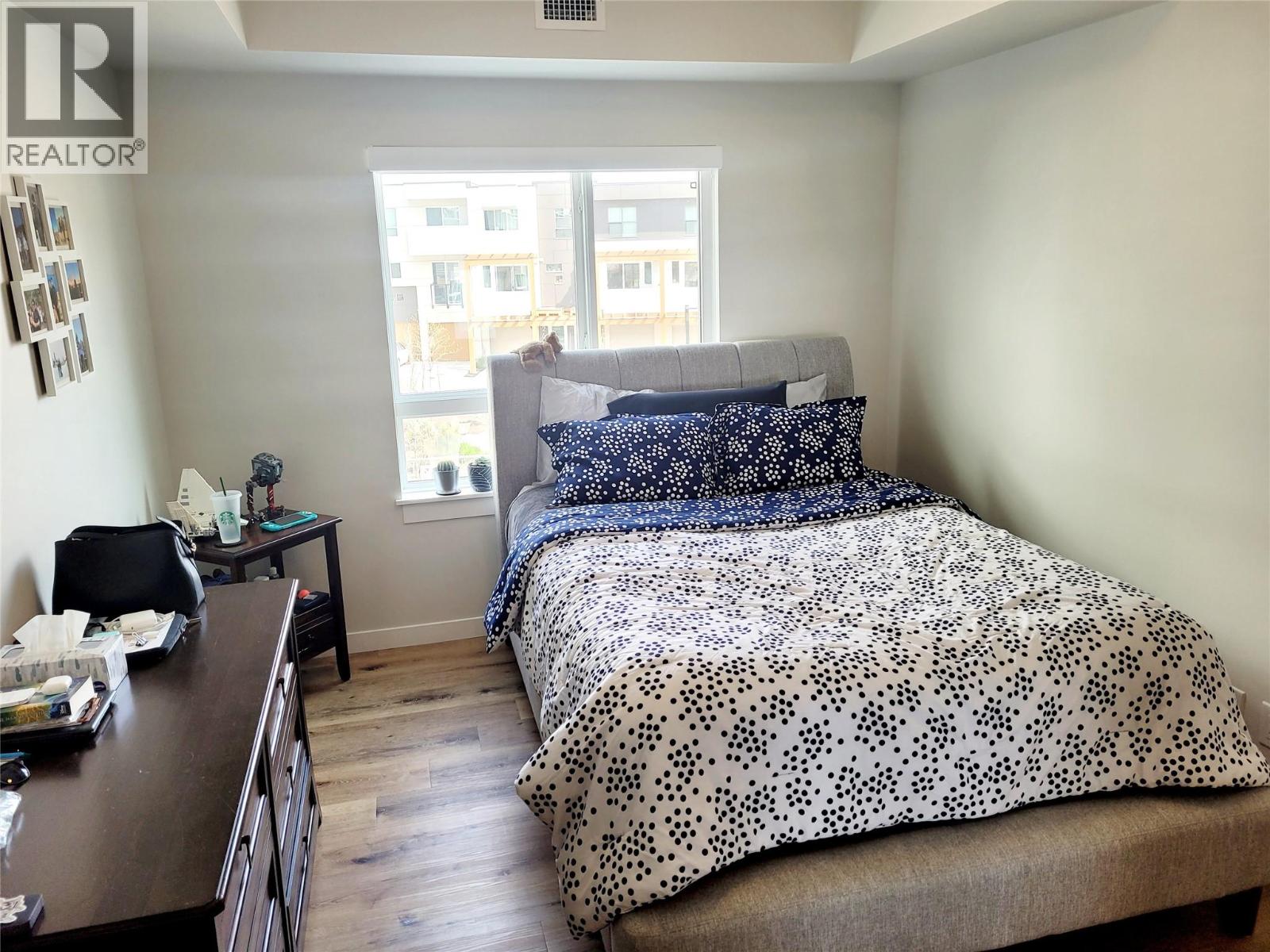 722 Valley Road Unit# 322