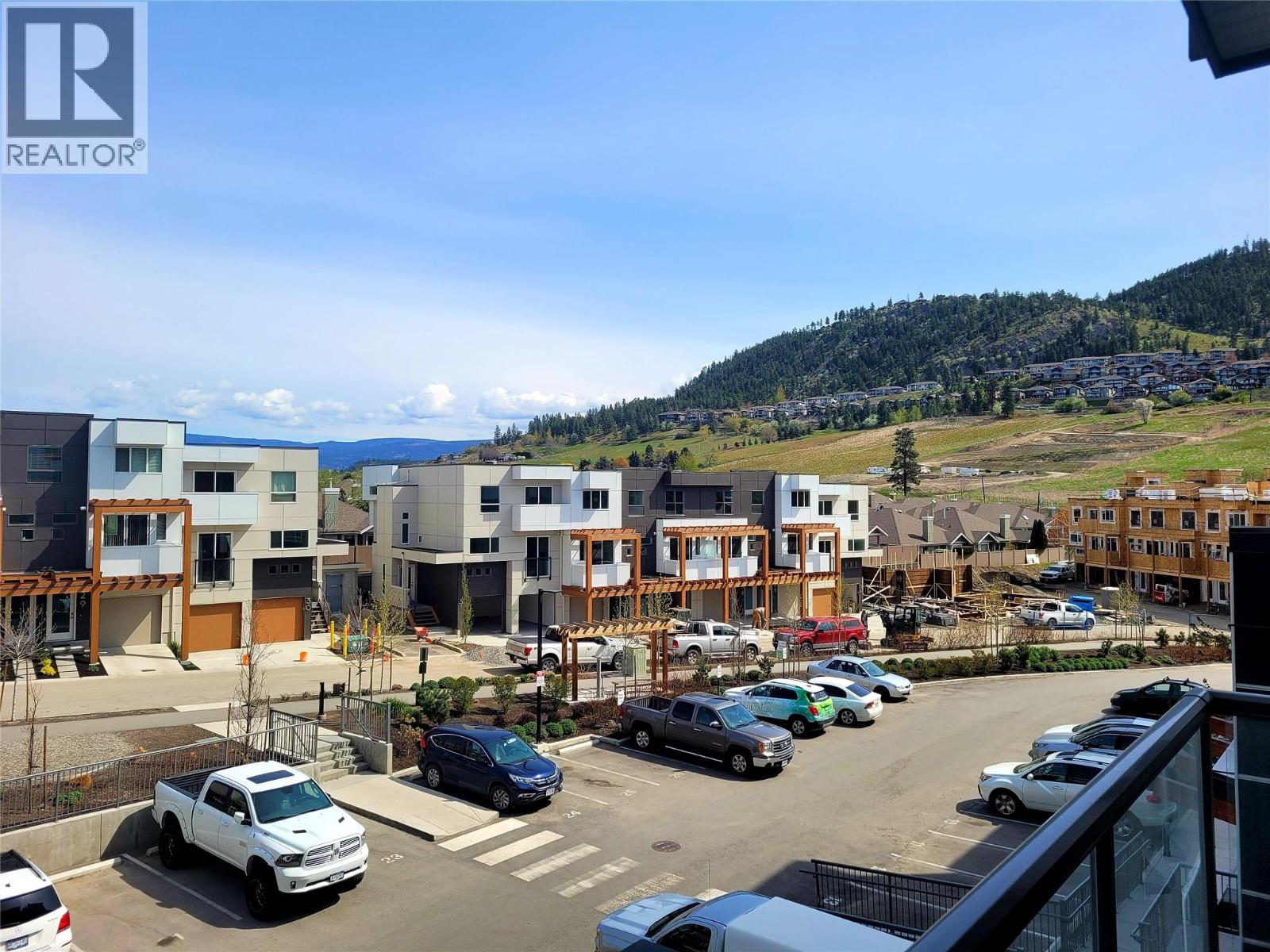 722 Valley Road Unit# 322